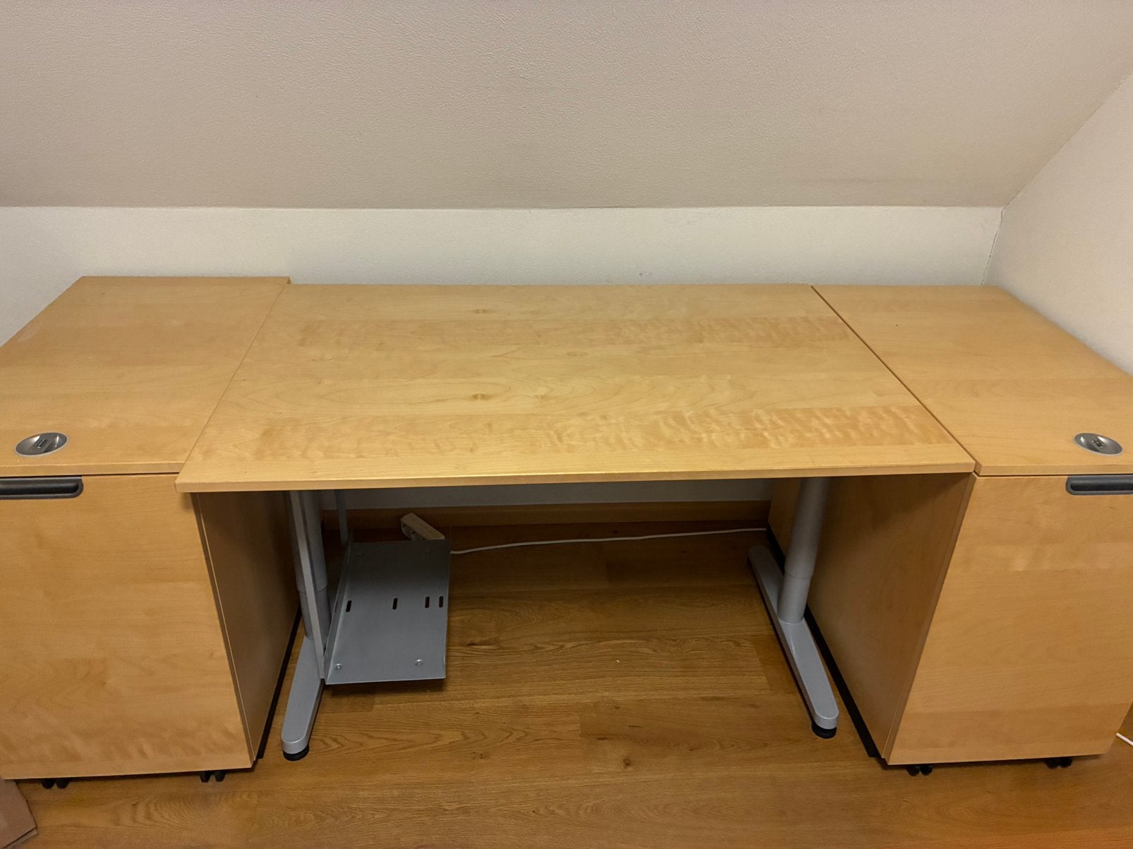 bureau 120 cm bij 80 cm, Ophalen, Metaal, Zo goed als nieuw, IKEA