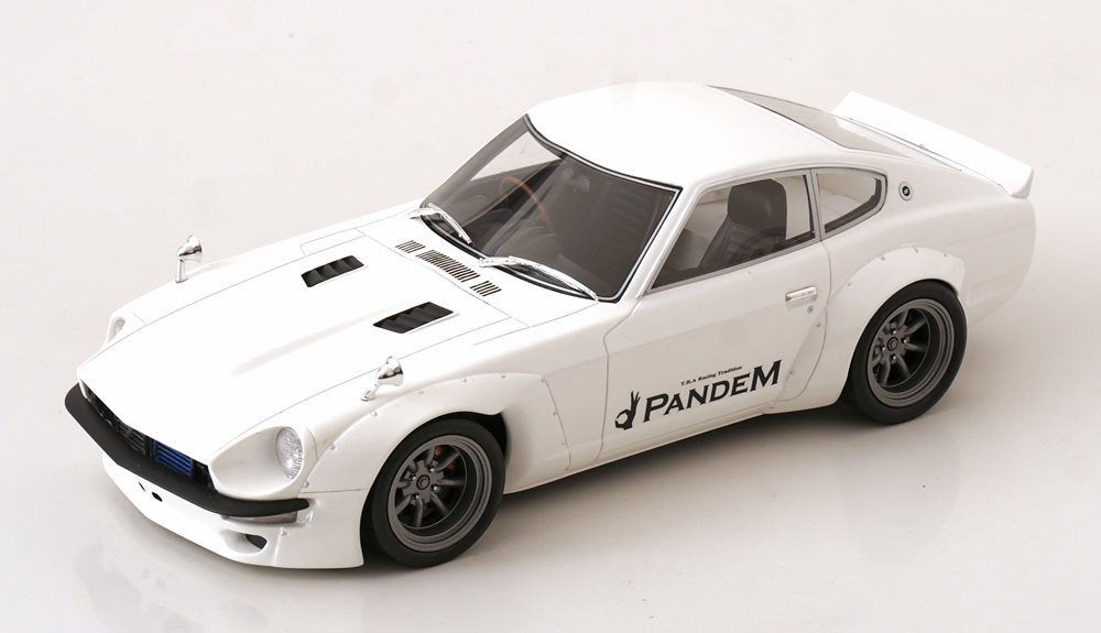 OttoMobile 1:18 Nissan Fairlady 240 Z PANDEM 2015 wit, OttOMobile, Nieuw, Ophalen of Verzenden, -