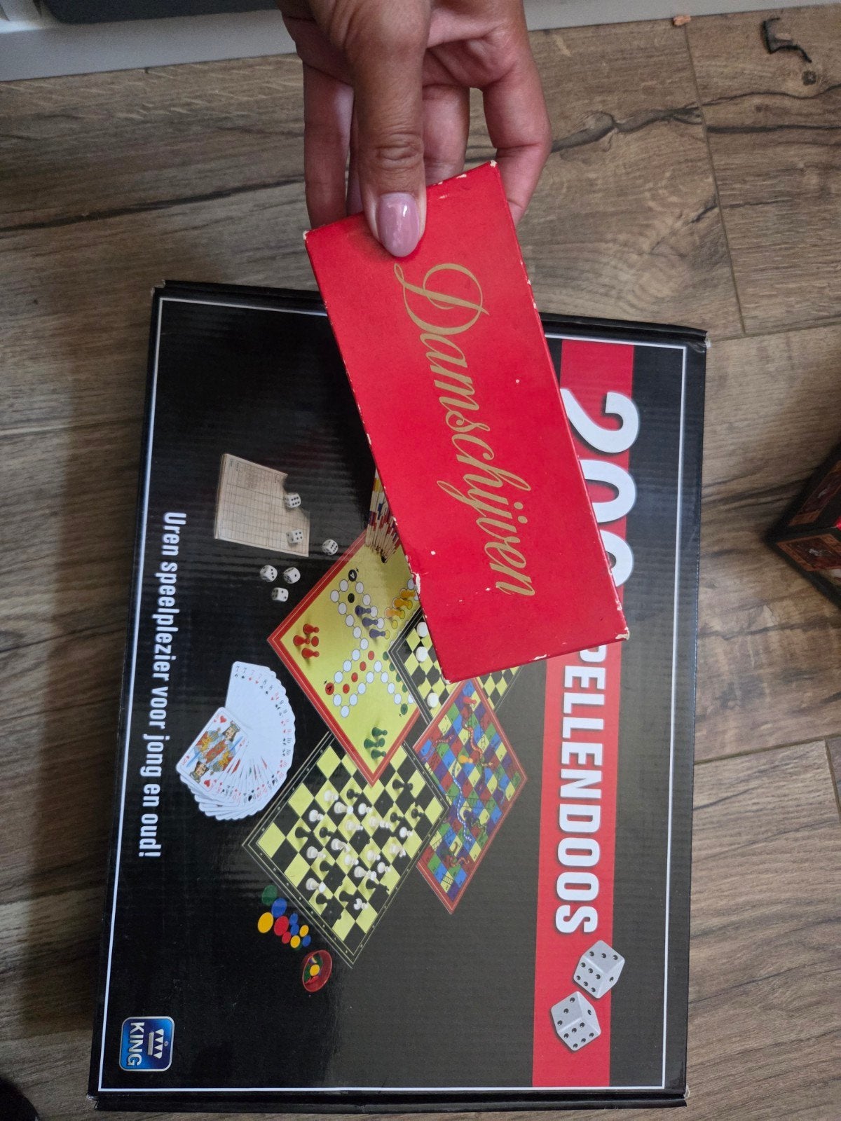 200 Spellendoos - Zo goed als nieuw, Ophalen of Verzenden, Zo goed als nieuw