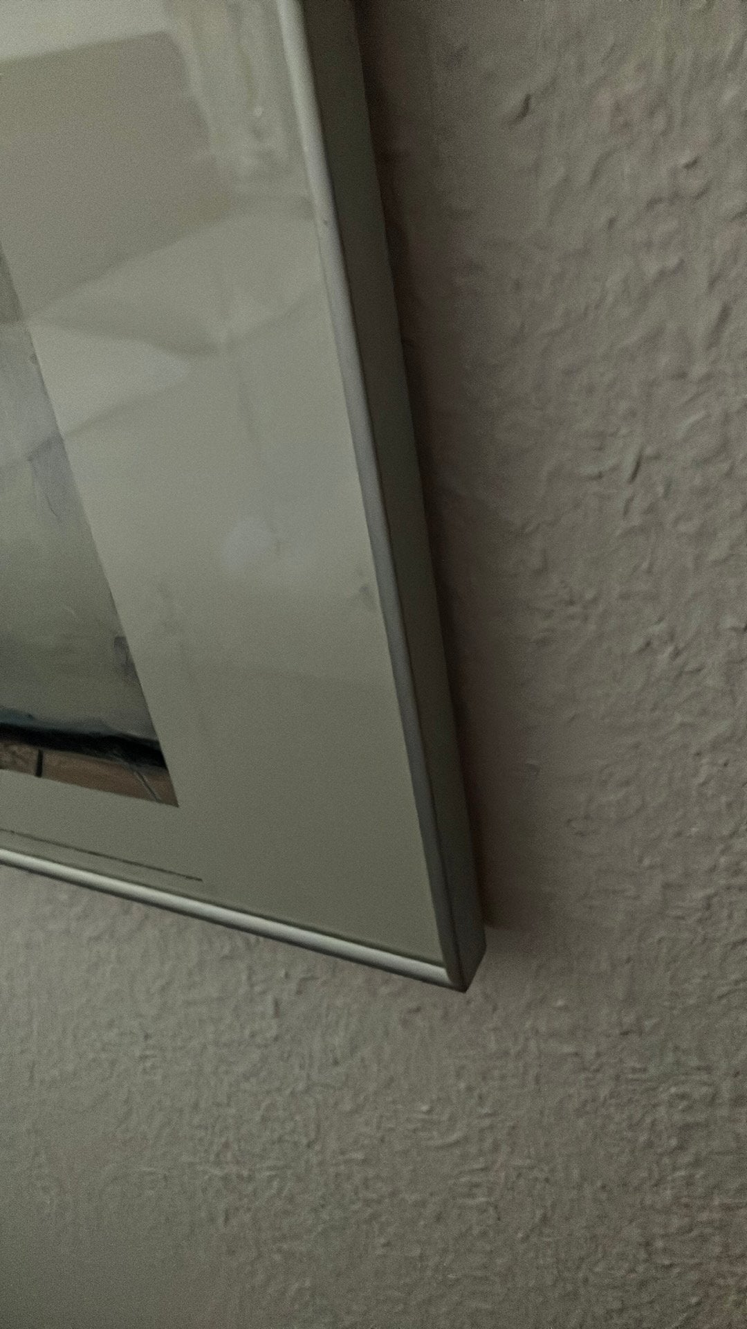 Mooie prent in zilverkleurige lijst met glas ervoor., Ophalen, 128 cm, Met glas, Metaal