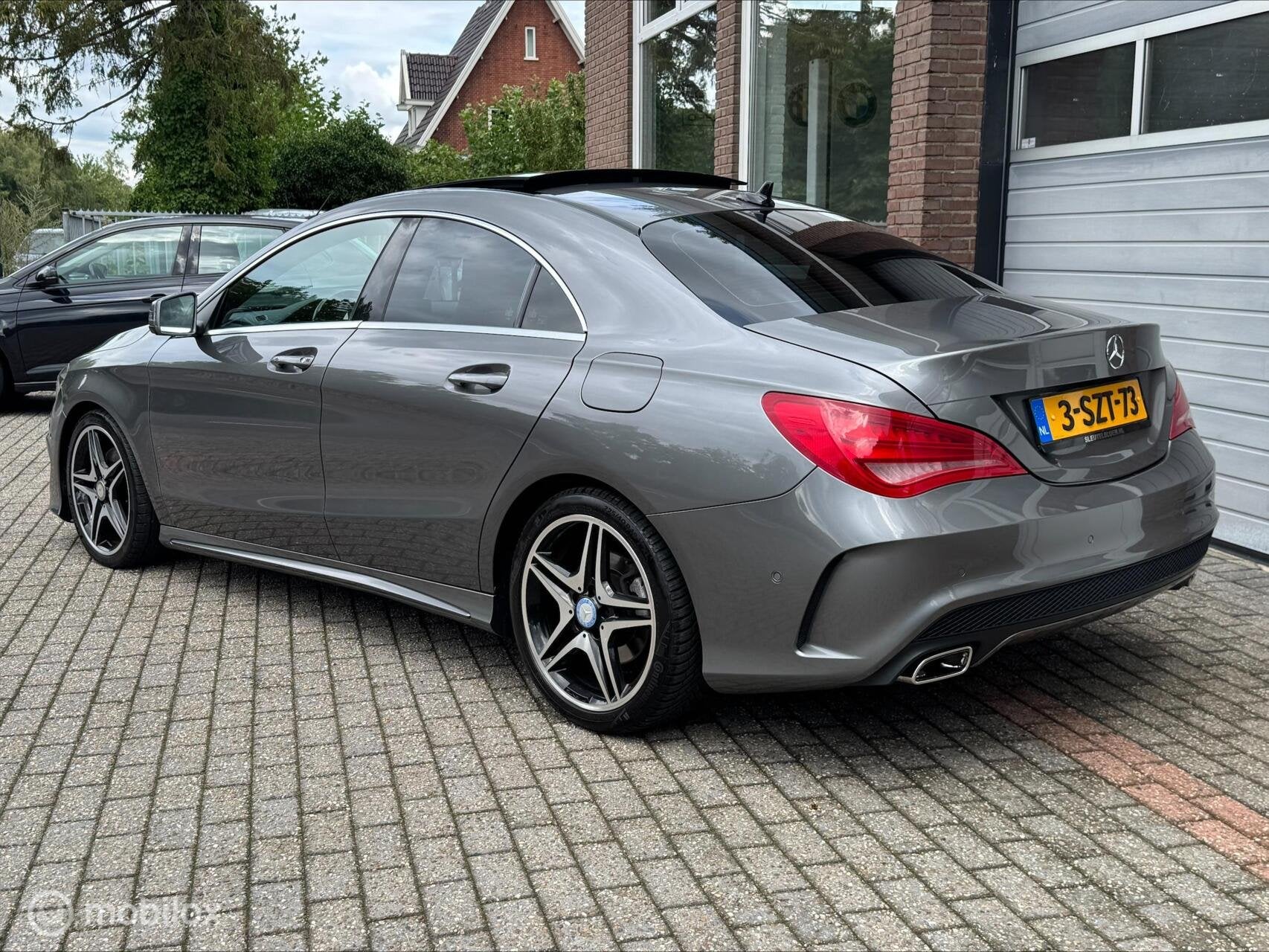 Mercedes CLA-klasse 250 AMG AUT LEDER/PANO/NAVI/PDC, 1380 kg, Gebruikt, 4 cilinders, Leder