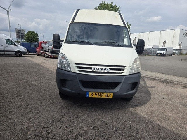 Iveco Daily 35C12V 330 H2, Auto's, Achterwielaandrijving, 116 pk, Bedrijf, Euro 4