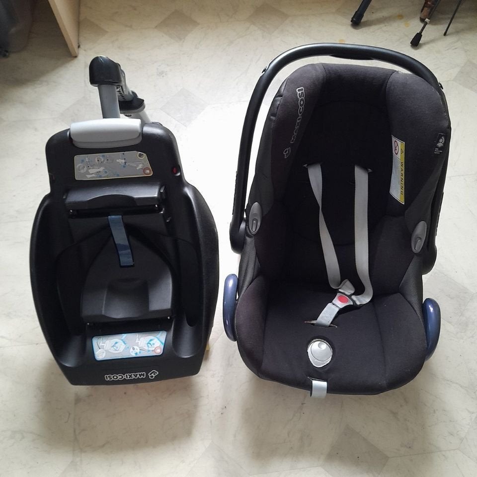Maxi-Cosi Easyfix Base Met Maxi-Cosi Plus 0 T/ M 13 Kg, Kinderen en Baby's, Autostoeltjes, Gebruikt, Maxi-Cosi, 0 t/m 13 kg, Isofix
