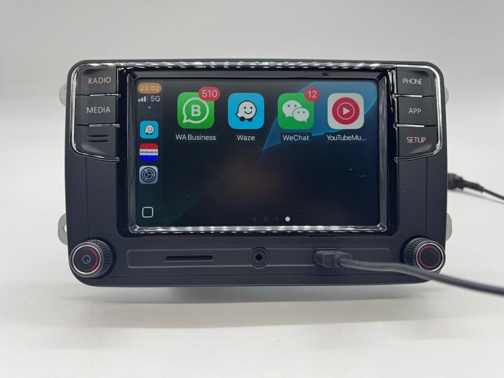 Volkswagen RCD330 Autoradio USB Bluetooth CarPlay, Ophalen of Verzenden, Gebruikt