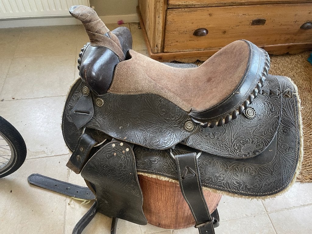 TE KOOP: Uniek westernzadel western zadel, Dieren en Toebehoren, Ophalen of Verzenden, Zo goed als nieuw, Overige disciplines
