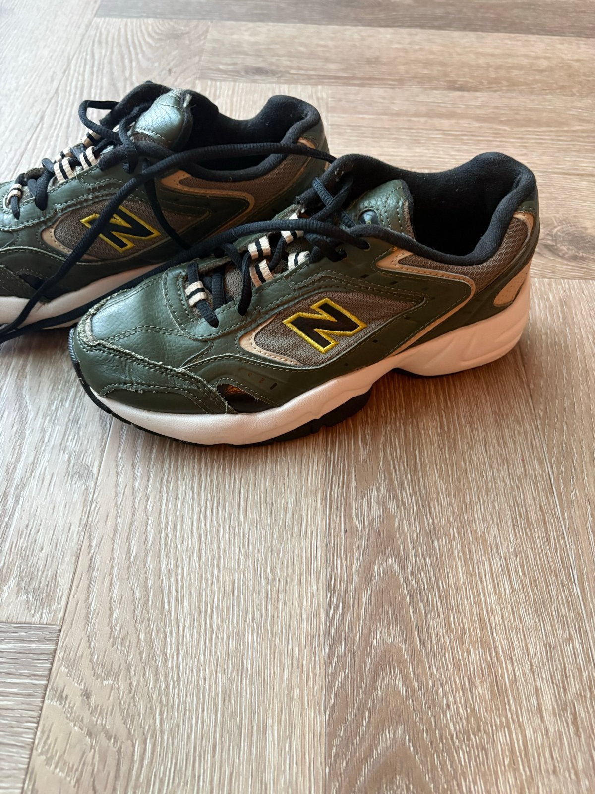 New Balance 452 sneakers, Kleding | Dames, Ophalen of Verzenden, Gedragen, Groen, Sneakers of Gympen