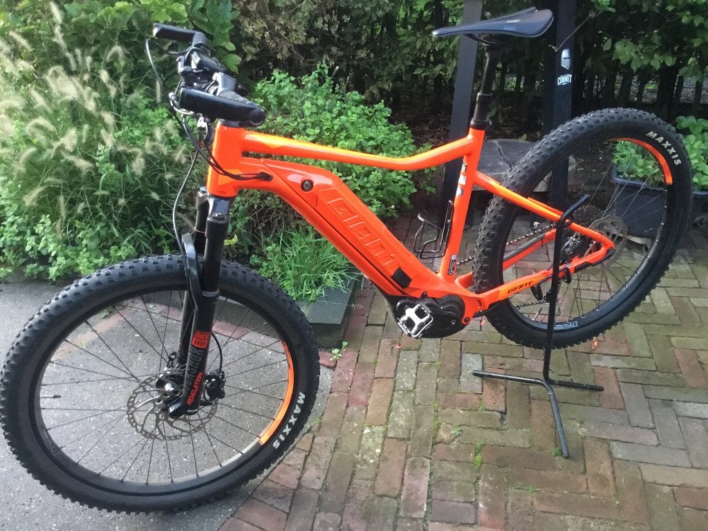 Giant dirt E pro   1114 km.  Izgst  maat L, Fietsen en Brommers, Ophalen, Giant, Zo goed als nieuw, 51 tot 55 cm