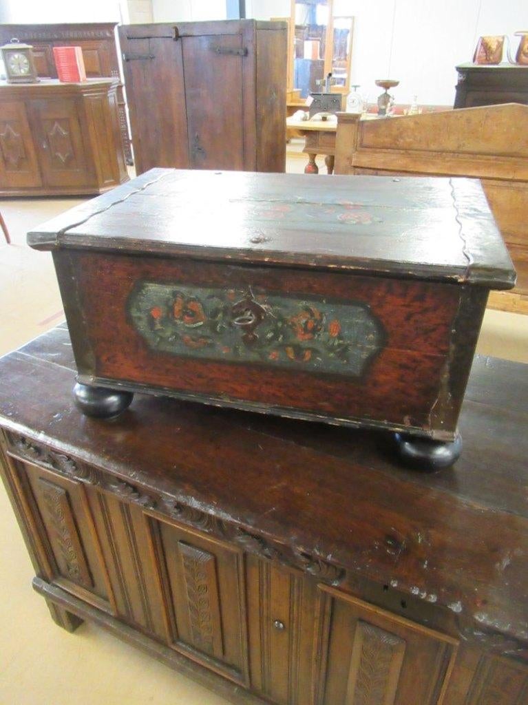 Oer 11780 ANTIEK 18e eeuws grenenhouten beschilderd kistje, Ophalen