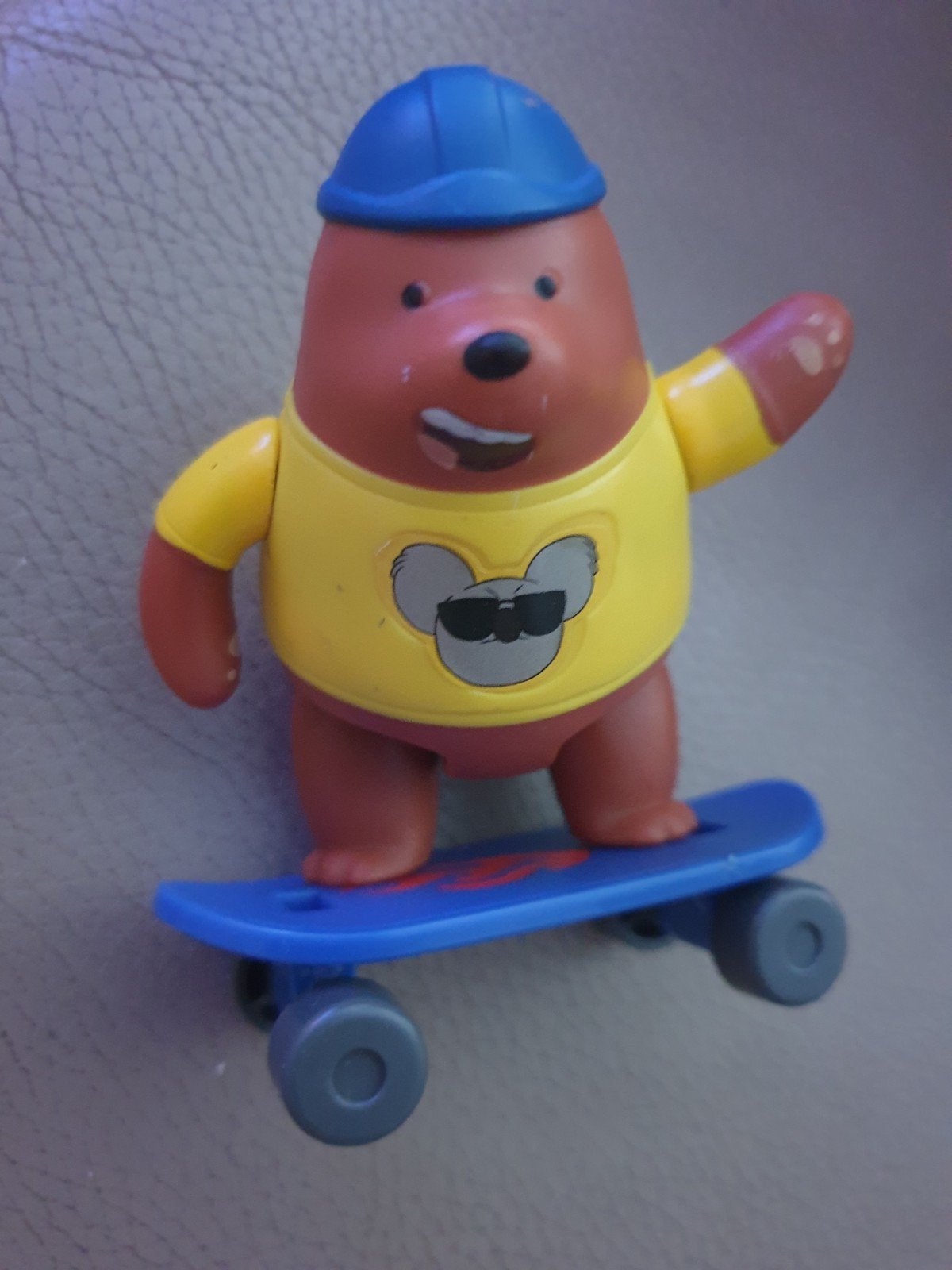 We Bare Bears Grizzly Skateboard Speelgoedfiguur, Ophalen of Verzenden, Gebruikt