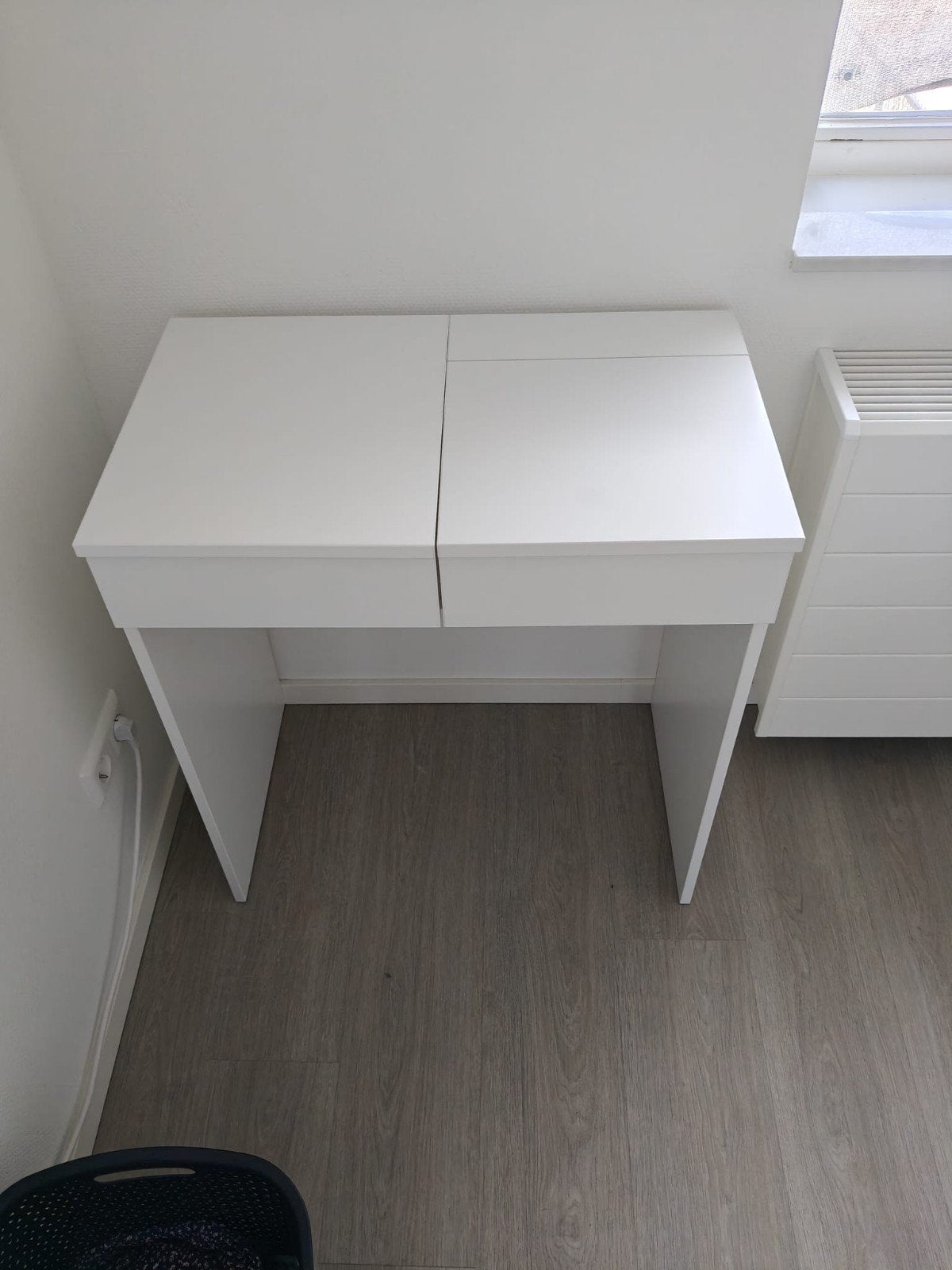 IKEA Brimnes make-up tafel met spiegel en lade, Ophalen, Gebruikt, Modern, Scandinavisch, 50 tot 100 cm
