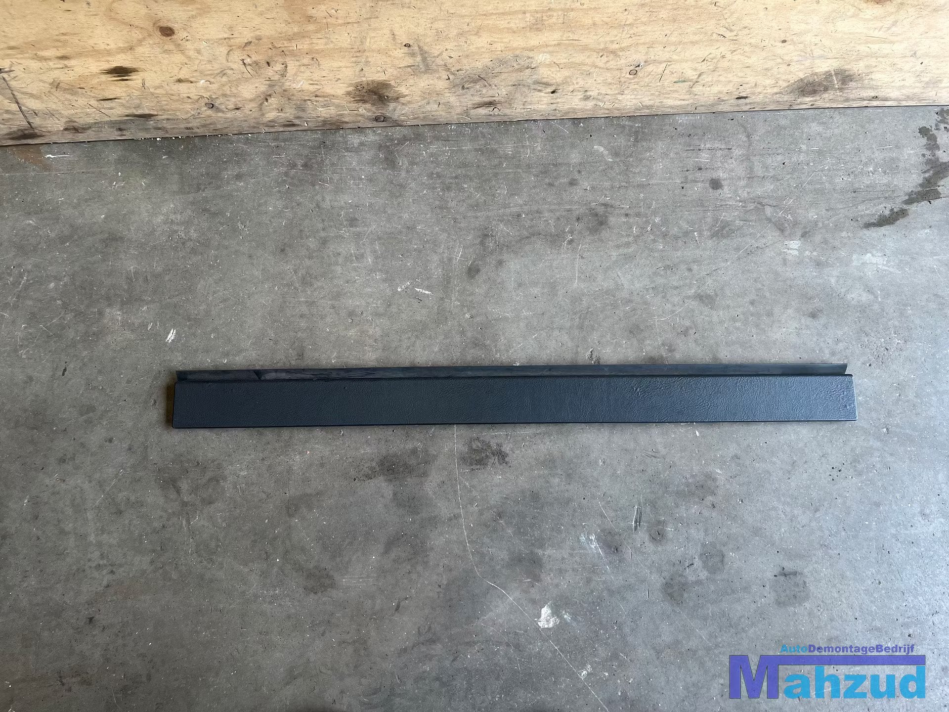 MERCEDES SLK R170 Hoedenplank strip 1996-2004 a1706900108, Auto-onderdelen, Gebruikt, Mercedes-Benz AG, Mercedes-Benz, Ophalen of Verzenden