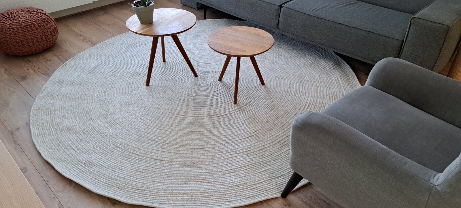 Fonq wollen vloerkleed 240 cm rond, Huis en Inrichting, Ophalen, Beige, Rond, 200 cm of meer