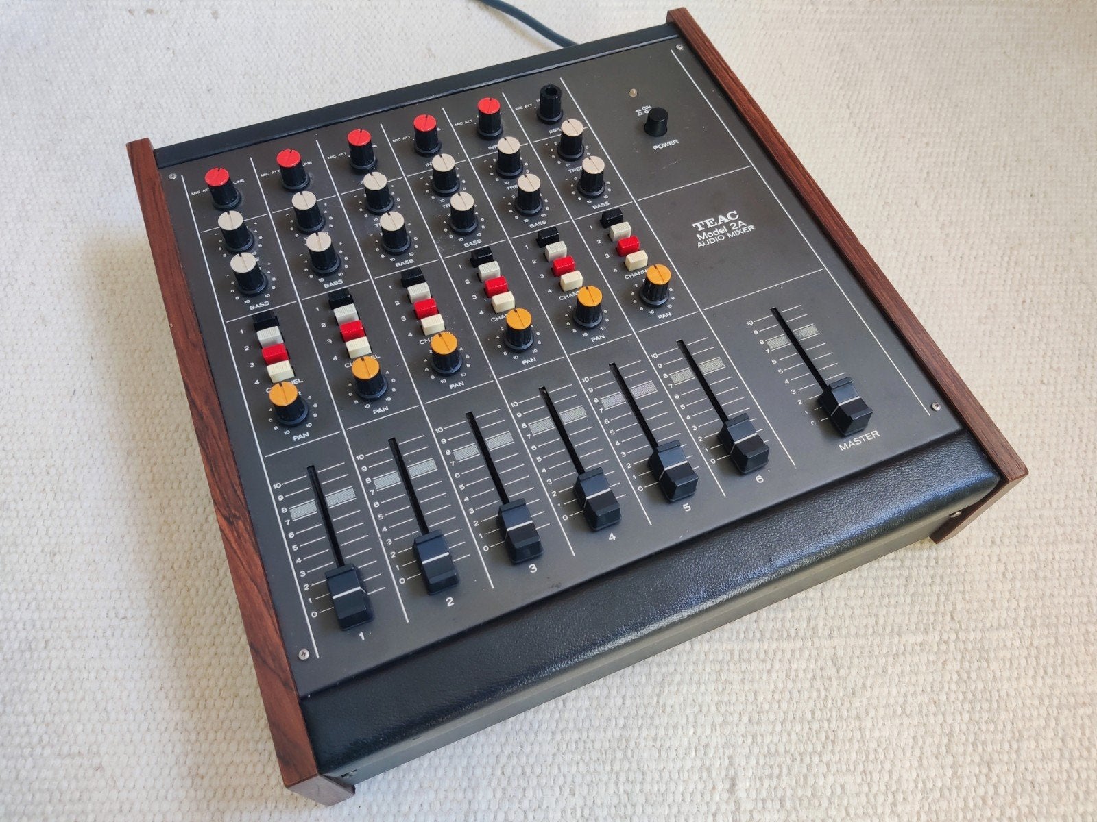 TEAC 2A vintage mengpaneel mixer Tascam, Ophalen of Verzenden, Gebruikt, 5 tot 10 kanalen