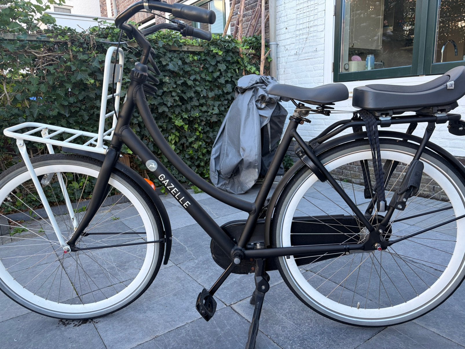 Gazelle damesfiets + kinderzitje – zeer nette staat, Ophalen, Zo goed als nieuw