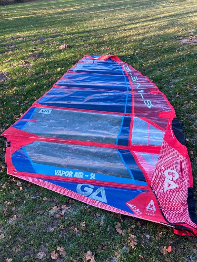 GA Sails VAPOR AIR-SL 9.0 2021 + Fiberspar All Carbon boom, Ophalen, Gaastra, 8 m² of meer, Zeil