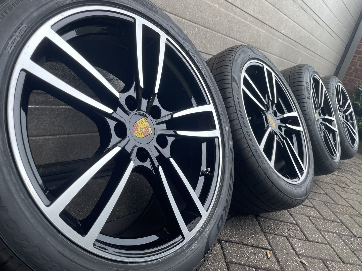 21 inch Porsche Cayenne S 9Y E-Hybrid Turbo velgen banden, -, 285 mm, -, Banden en Velgen