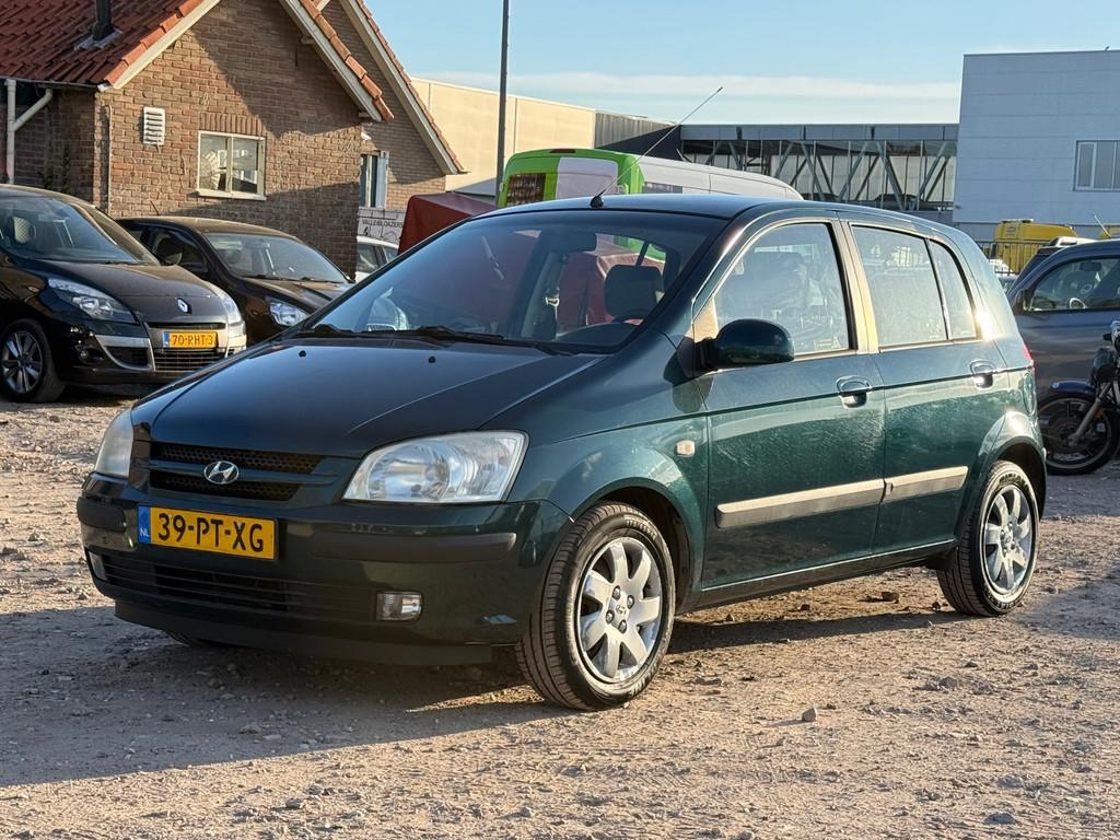 Hyundai Getz 1.3i Dynamic/ AUTOMAAT/ LAAG KM, Metallic lak, 4 cilinders, Bedrijf, Getz