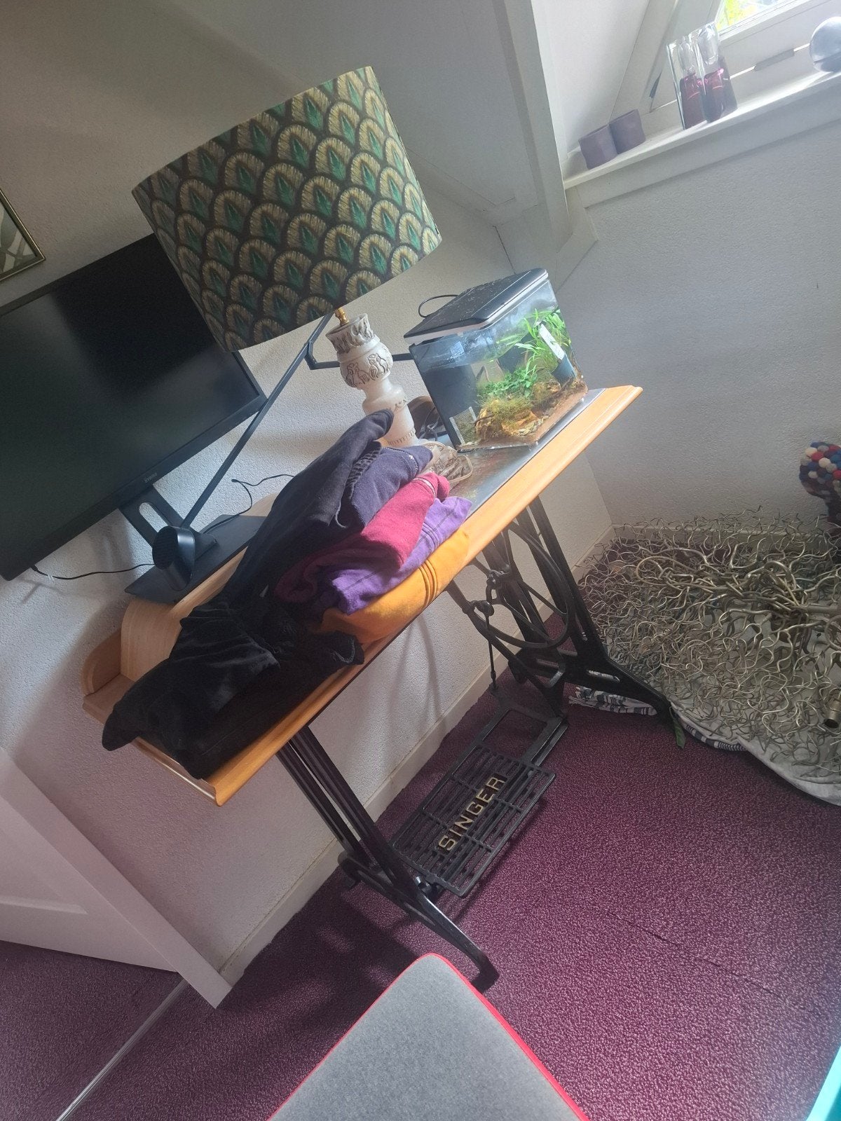 Singer trapnaaimachine omgebouwd tot retro buro bureau, Antiek en Kunst, Ophalen of Verzenden