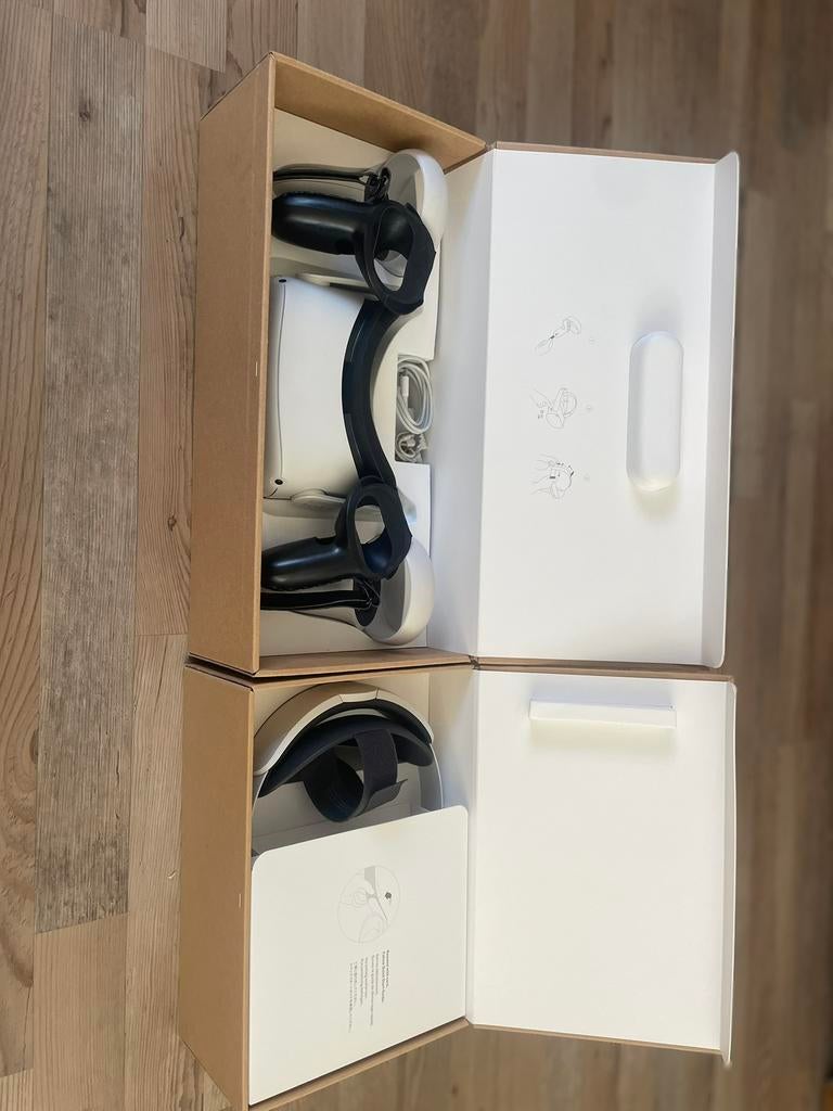 Meta quest 2 met elite strap en controller grips, Computers en Software, 3D Printers, Ophalen of Verzenden, Zo goed als nieuw