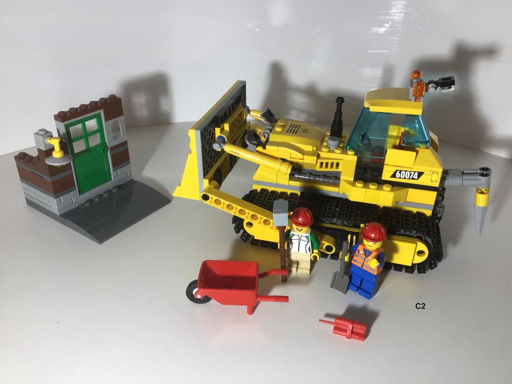 lego city bulldozer 60074, Kinderen en Baby's, Speelgoed | Duplo en Lego, Ophalen of Verzenden, Zo goed als nieuw