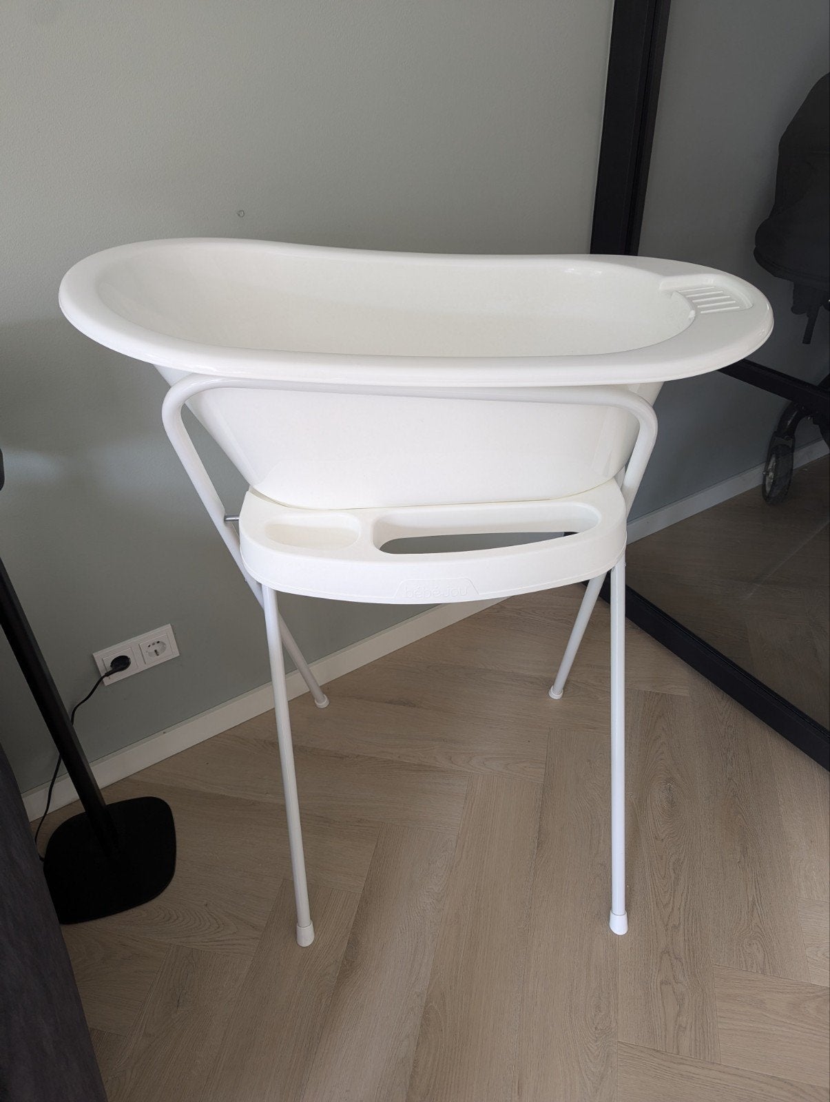 Bebe jou wit bad + standaard + afvoerset, Ophalen, Zo goed als nieuw, Badje, Bébé-jou