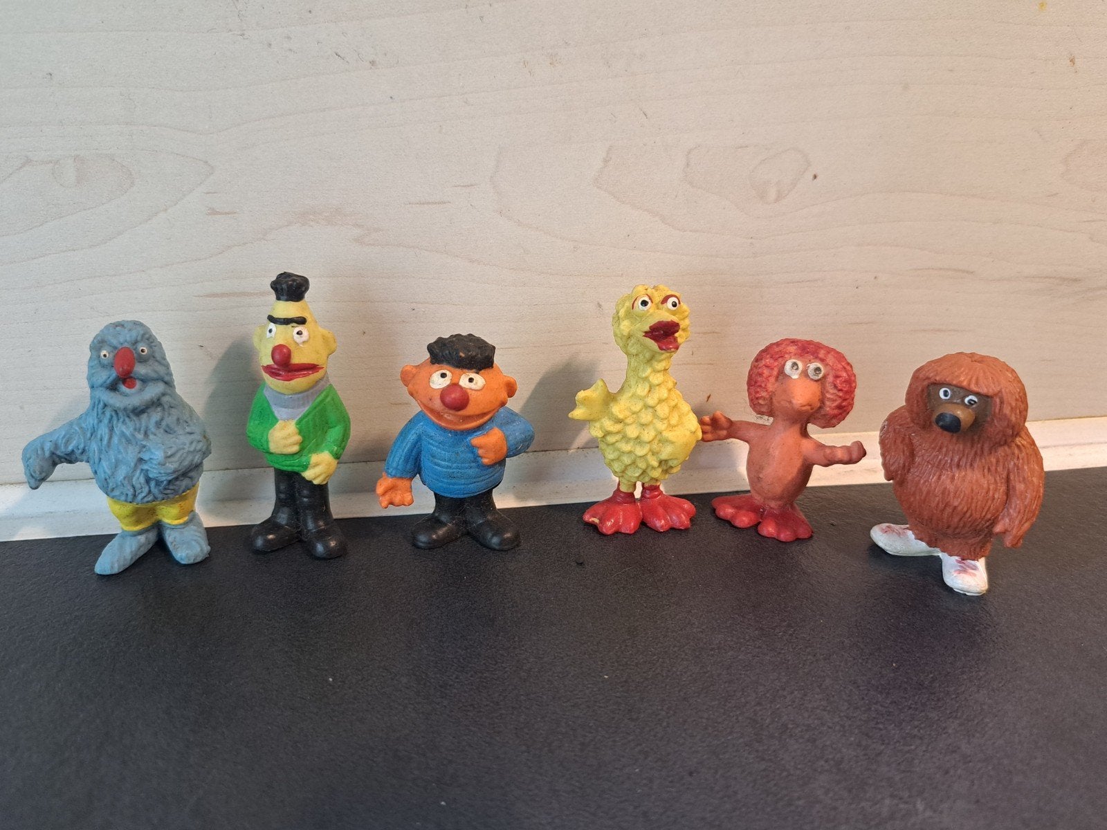 Vintage 6x  intage sesamstraat figuren, Verzamelen, Poppetjes en Figuurtjes, Verzenden, Sesamstraat, Bert, Zo goed als nieuw