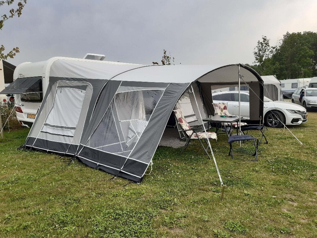Caravan voortent en dakluifel Unico maat 11, Caravans en Kamperen, Voortenten en Luifels, Ophalen, Zo goed als nieuw, Unico Ventura