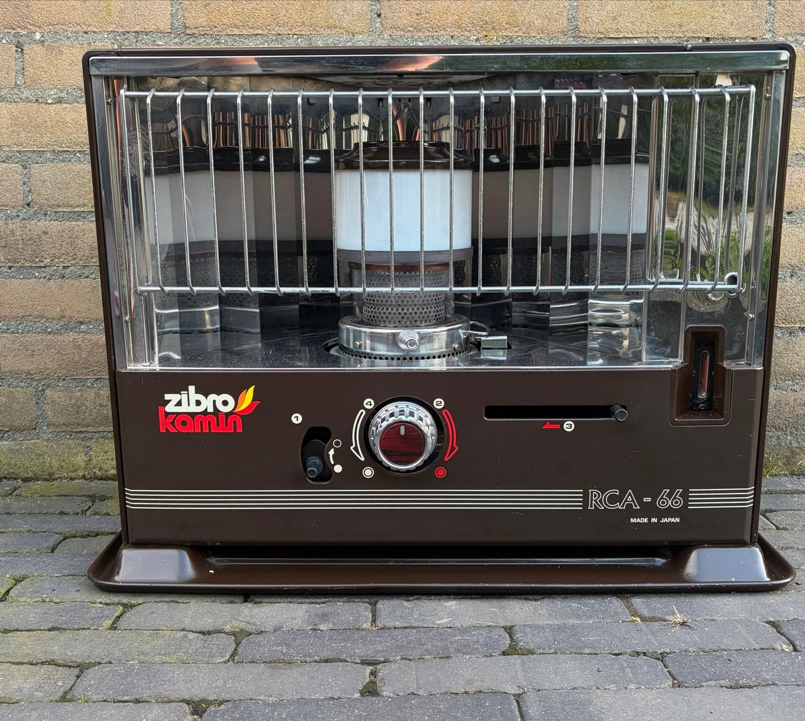 Zibro Kamin RCA-66 Klassieke Petroleumkachel, Huis en Inrichting, Ophalen, Overige brandstoffen, Petroleumkachel, Zo goed als nieuw