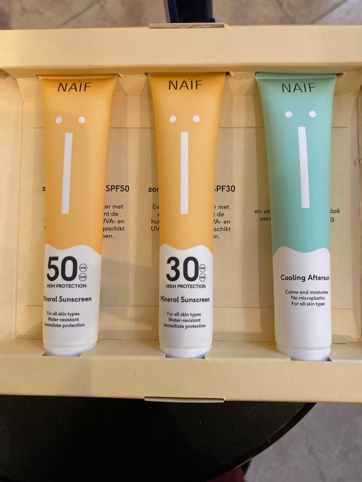 NAIF Zonbescherming & Aftersun Set SPF50, SPF30, Ophalen of Verzenden, Nieuw, Zonnebrand of After Sun