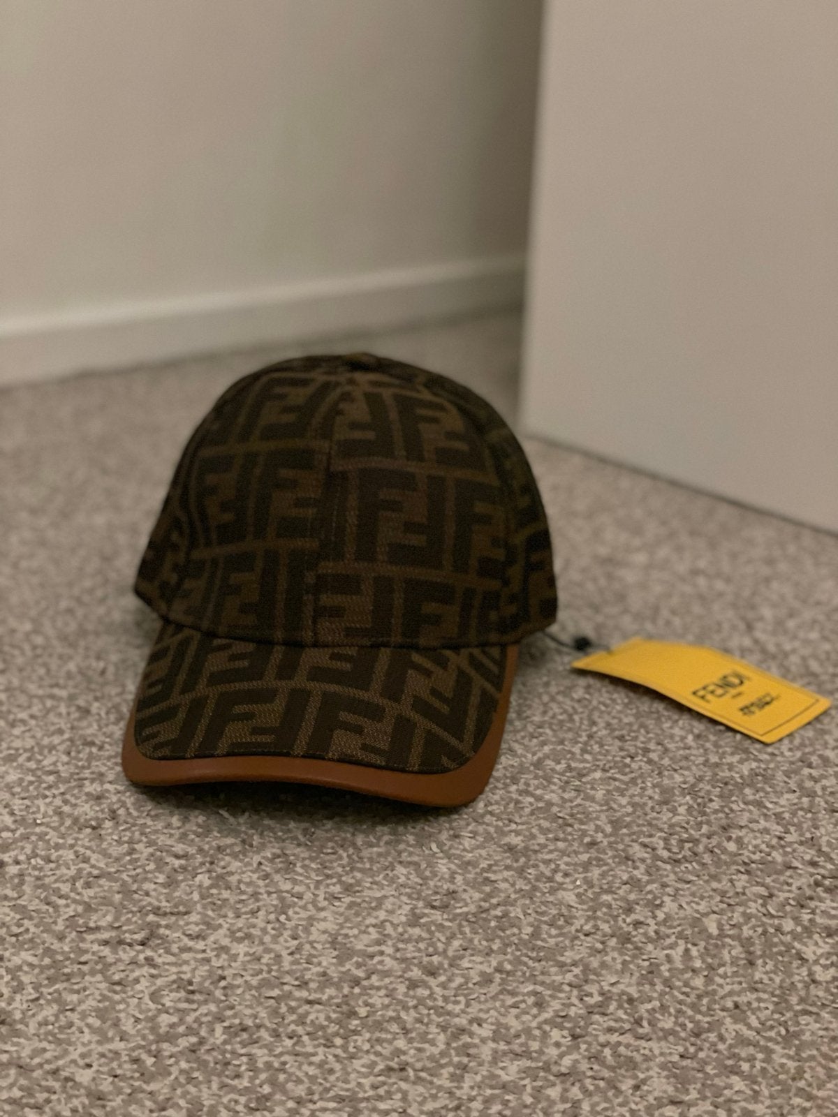 Fendi FF-logo baseballpet - nieuw, Ophalen of Verzenden, Zo goed als nieuw, One size fits all, Pet