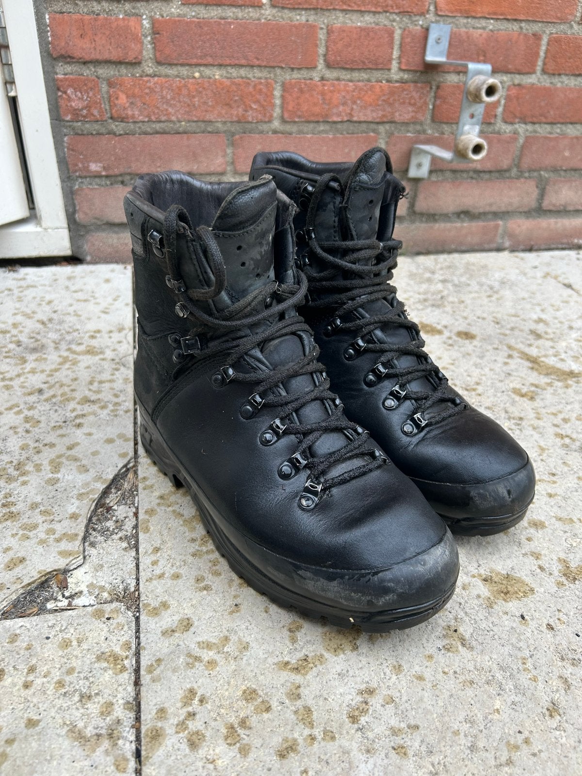 Meindl Wandelschoenen maat 43- Zwart, Gore-Tex, Sport en Fitness, Bergsport en Wandelen, Ophalen of Verzenden, Gebruikt, Schoenen