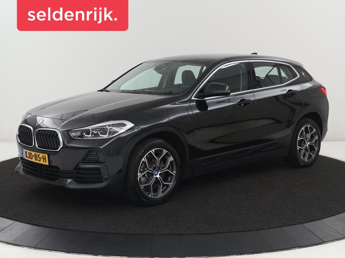BMW X2 xDrive25e Executive | SOH 88% | Camera | Navigatie |, Auto's, BMW, Automaat, Gebruikt, Euro 6, Zwart