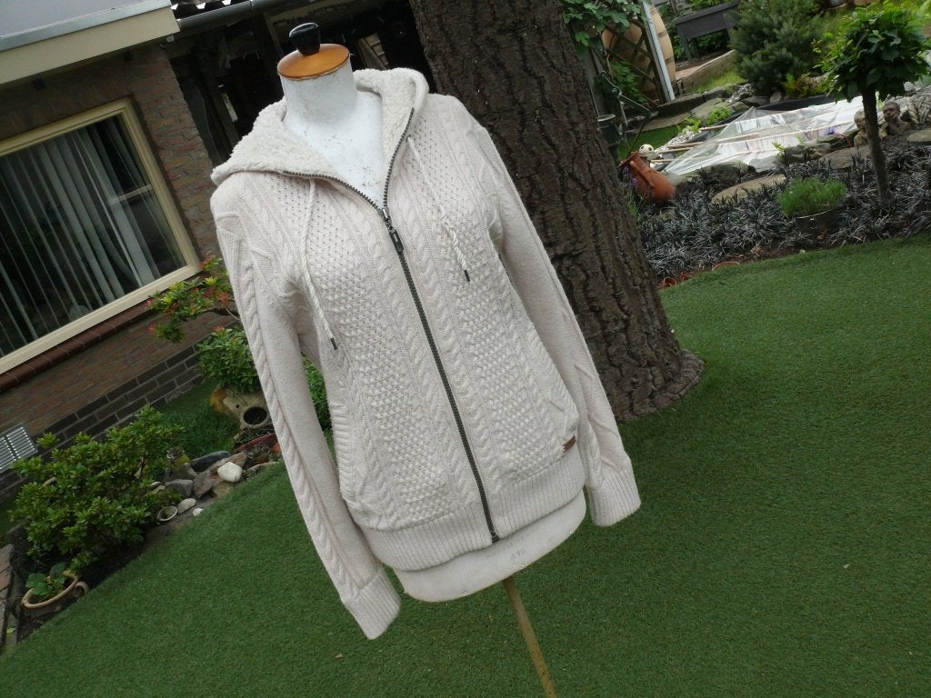 HUMAN NATURE lekker warm vest maat M, Kleding | Dames, Truien en Vesten, Maat 38/40 (M), Wit, Ophalen of Verzenden, Human Nature