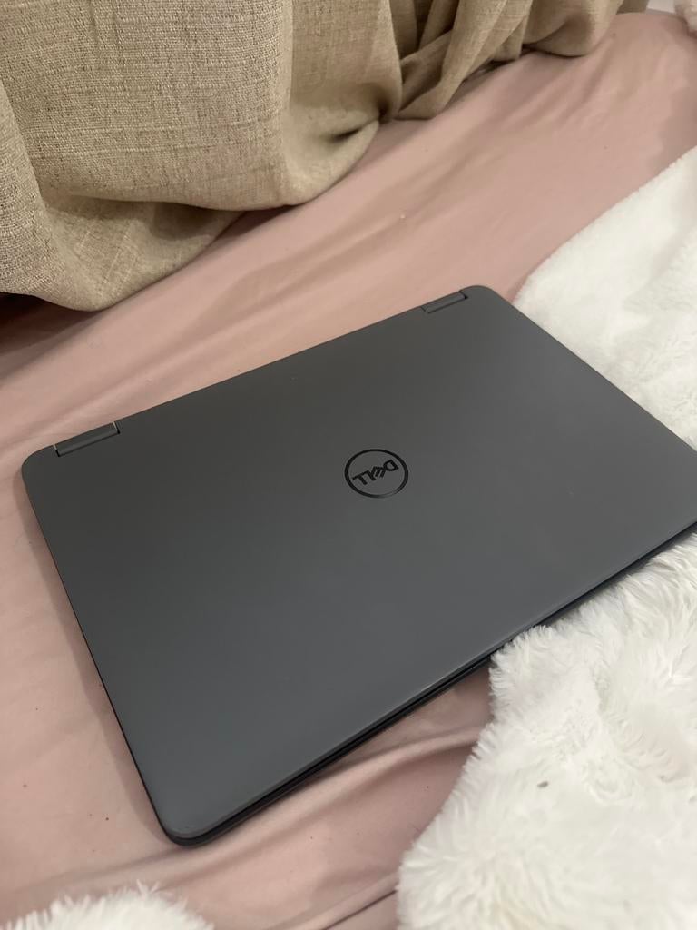 Dell Latitude 3140 - Nieuwstaat, Computers en Software, Windows Laptops, Ophalen of Verzenden, Zo goed als nieuw, 14 inch, 2 tot 3 Ghz