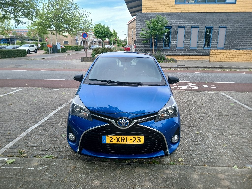 Toyota Yaris 1.5 HSD 55KW 5DRS 2014 Blauw, Auto's, 1497 cc, 74 pk, 4 cilinders, Blauw
