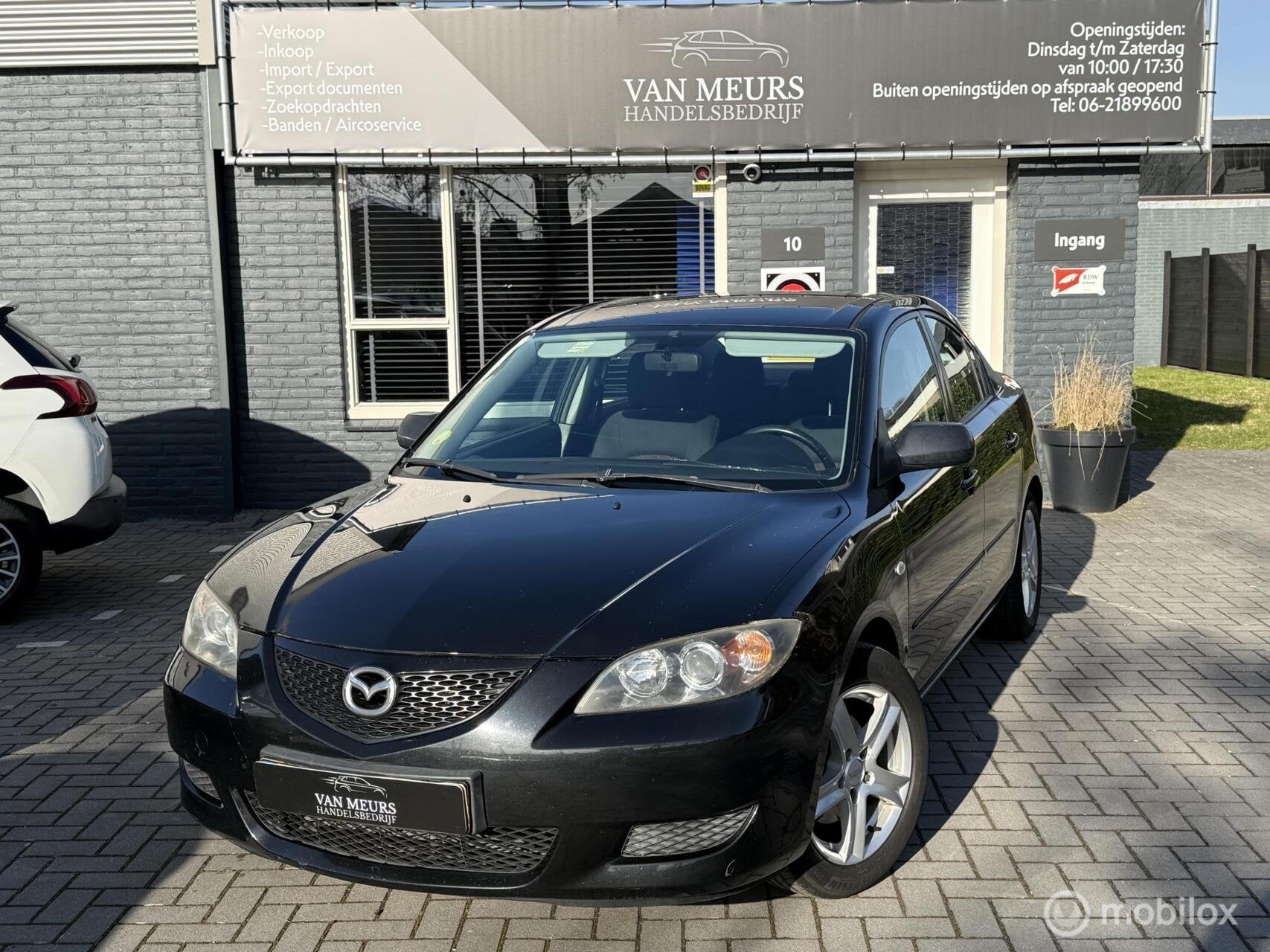 Mazda 3 1.6 S-VT Touring, Airco, trekhaak, apk 04-2027, Auto's, Mazda, Gebruikt, Zwart, 4 cilinders, Handgeschakeld