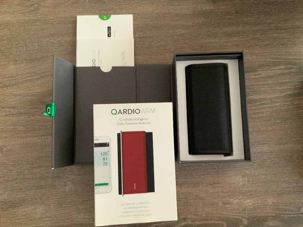 Qardio Arm - Bovenarm bloeddrukmeter, Ophalen of Verzenden, Zo goed als nieuw