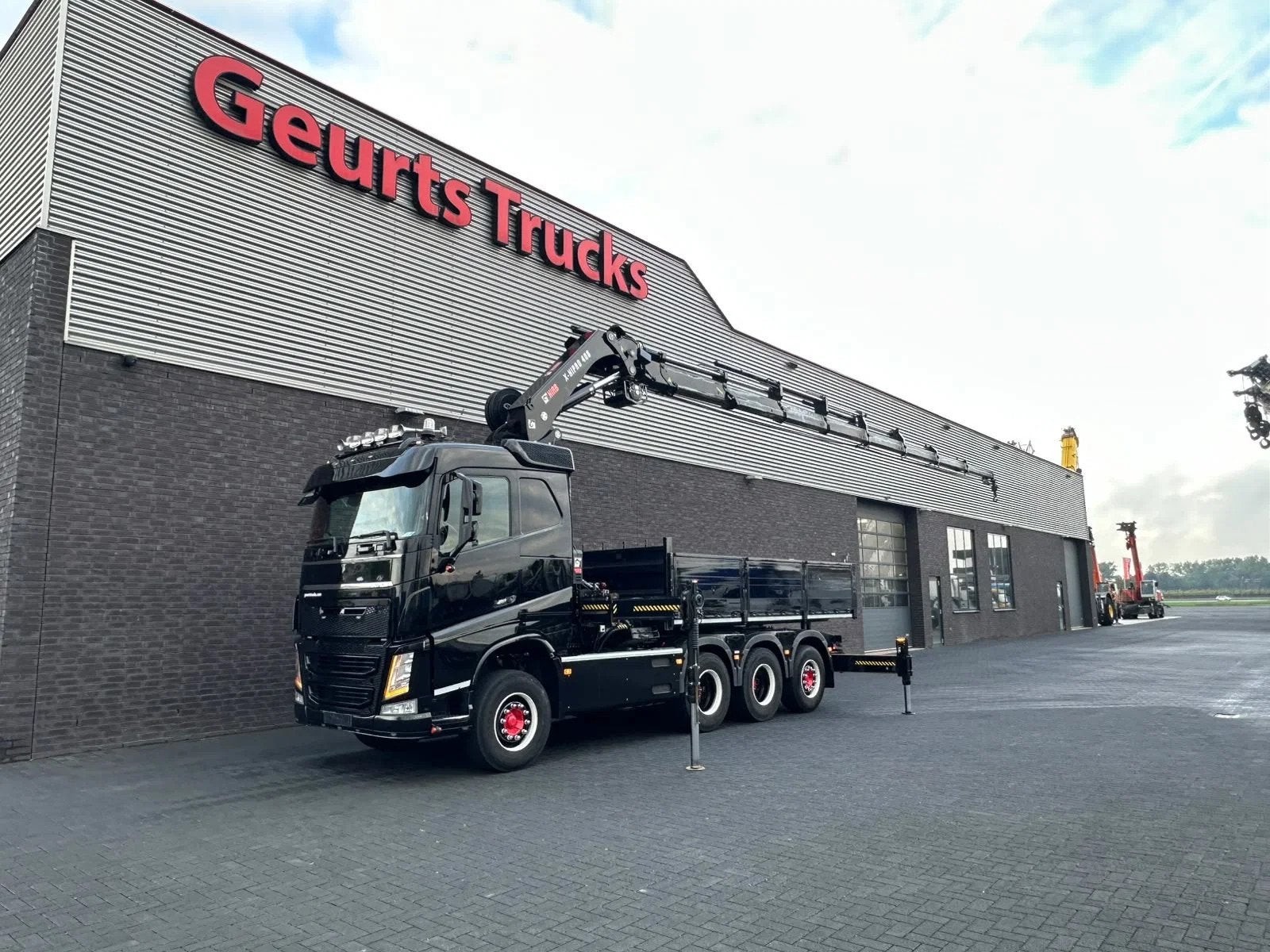 Volvo FH 500 8X4 TREKKER-BAKWAGEN +HIAB 408-8+LIER KRAAN/KRA, Auto's, Automaat, Euro 6, 510 pk, Zwart