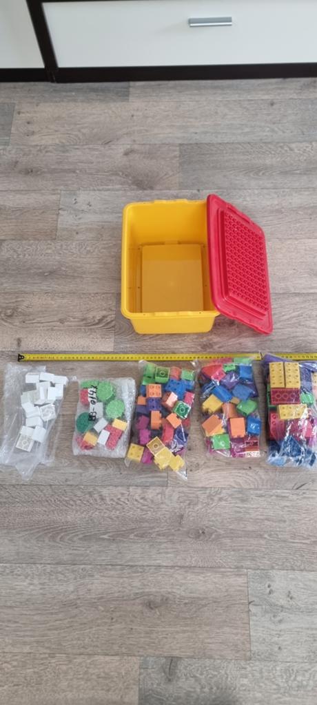 Doos gevuld met Biobuddy blokken (compatibel met Duplo), Nieuw, Ophalen of Verzenden, Duplo, Losse stenen