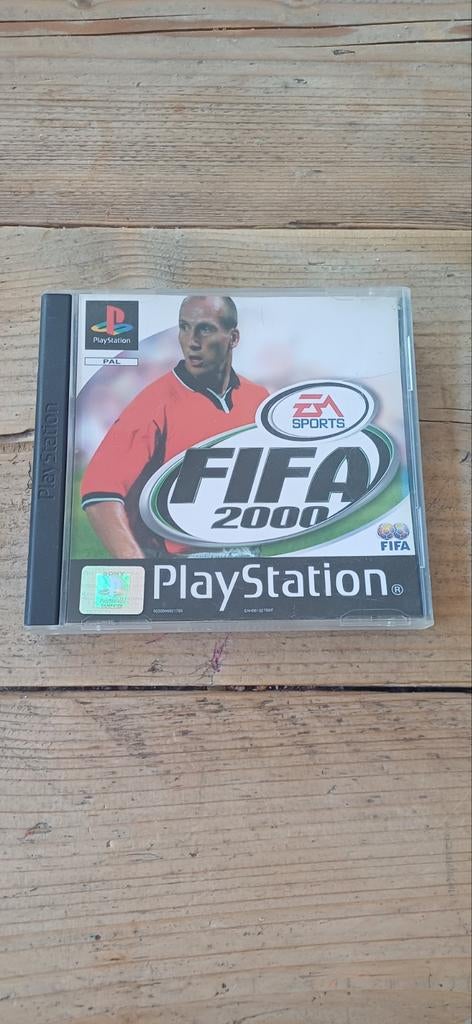 FIFA 2000 - PlayStation 1 (PS1) Klassieker, Spelcomputers en Games, Gebruikt, 2 spelers, Eén computer, Ophalen of Verzenden