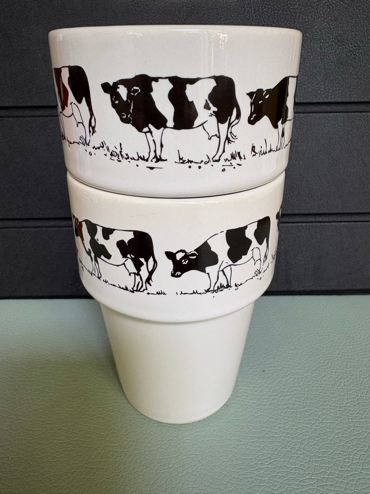 Set van 2 Cantenaar bekers met koeienprint, Huis en Inrichting, Ophalen of Verzenden, Zo goed als nieuw, Overige stijlen, Kop(pen) en/of Schotel(s)