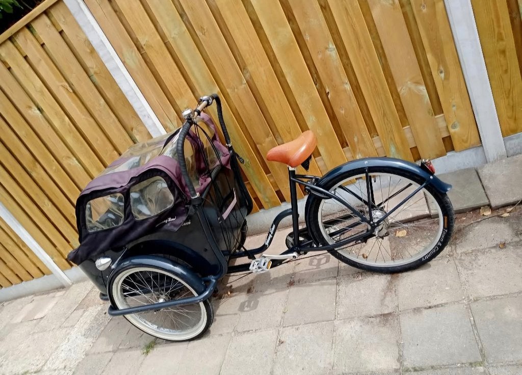 Johnny loco bakfiets, Fietsen en Brommers, Fietsen | Bakfietsen, Ophalen, 4 kinderen of meer, Gebruikt, Huif
