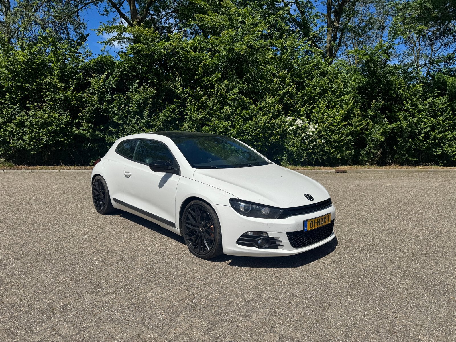 Volkswagen Scirocco 2.0 TSI DSG 2008 Highline Pano, 4 cilinders, 1984 cc, 4 stoelen, Wit