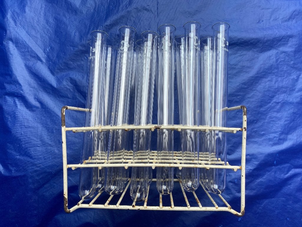 Metalen reageerbuisrek + 24 buizen(laboratorium), Ophalen of Verzenden, Zo goed als nieuw, Overige typen
