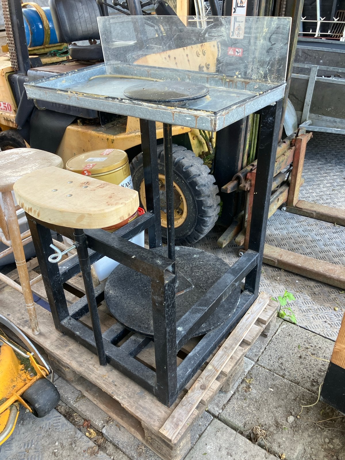 Schopschijf / Draaischijf voor klei - Keramiek, Gebruikt, Overige thema's, Gereedschap of Toebehoren, Metaal