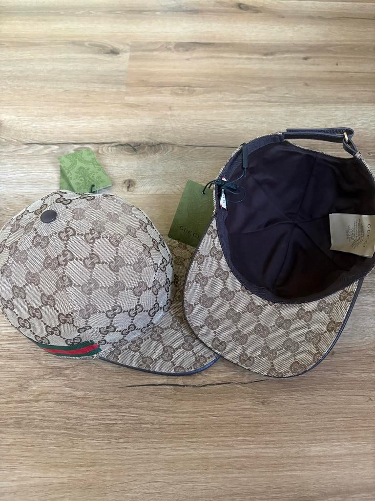Gucci pet Limited edition, Kleding | Heren, Hoeden en Petten, Ophalen of Verzenden, Nieuw, 57 cm (M, 7⅛ inch) of minder, Pet