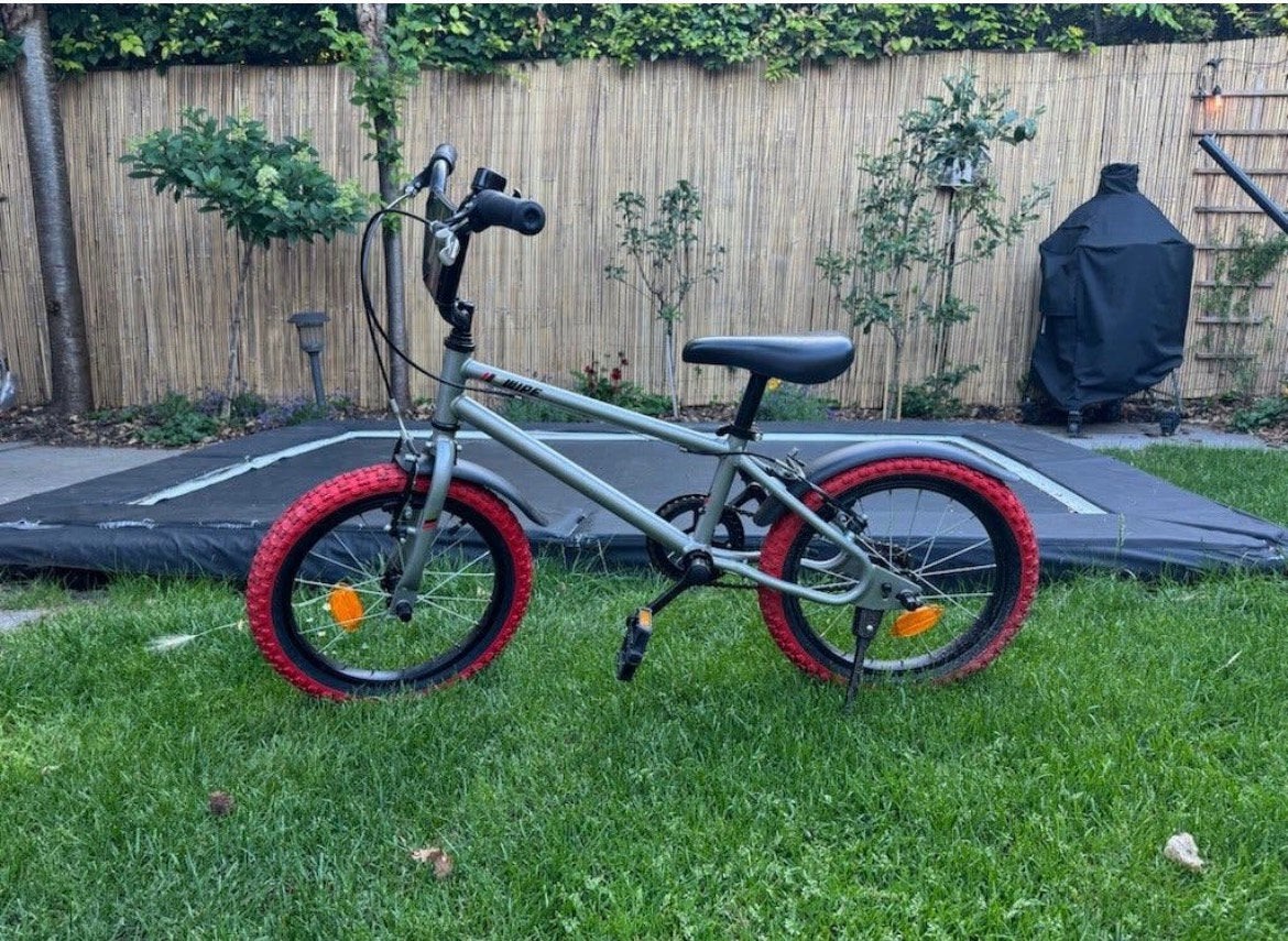 Btwin BMX fiets 16 inch, Fietsen en Brommers, Ophalen, Zo goed als nieuw, 16 tot 18 inch, Overige merken