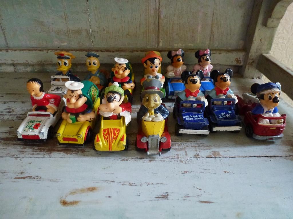 vintage Matchbox Walt Disney auto's, Hobby en Vrije tijd, Modelauto's | 1:43, Ophalen of Verzenden, Gebruikt, Auto, Matchbox