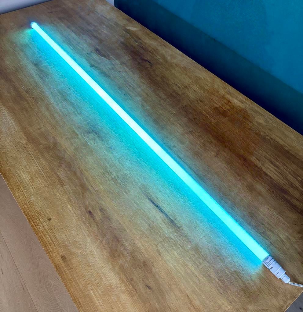 Hay Neon Tube Led Ice Blue, Ophalen, Zo goed als nieuw, Minder dan 100 cm