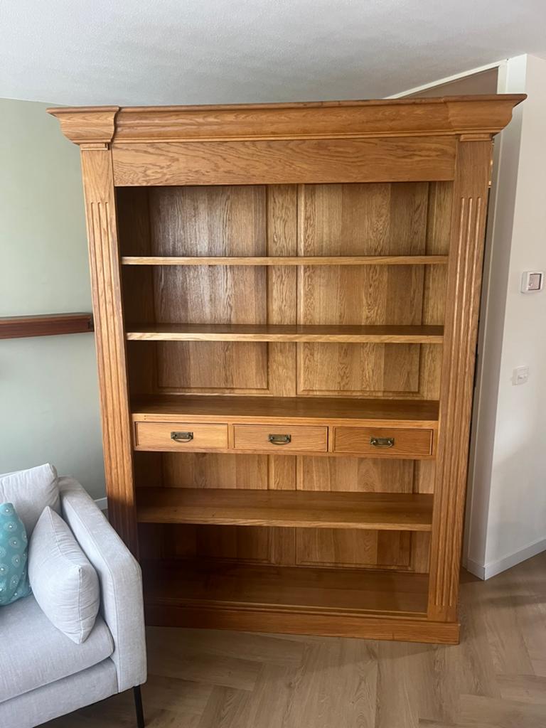 Massief eikenhouten boekenkast, Huis en Inrichting, Met plank(en), Gebruikt, 100 tot 150 cm, 200 cm of meer